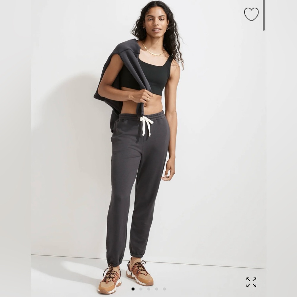 Madewell Superbrushed Easygoing Sweatpants in Charcoal